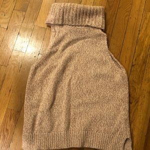 Turtleneck Sleeveless Sweater
